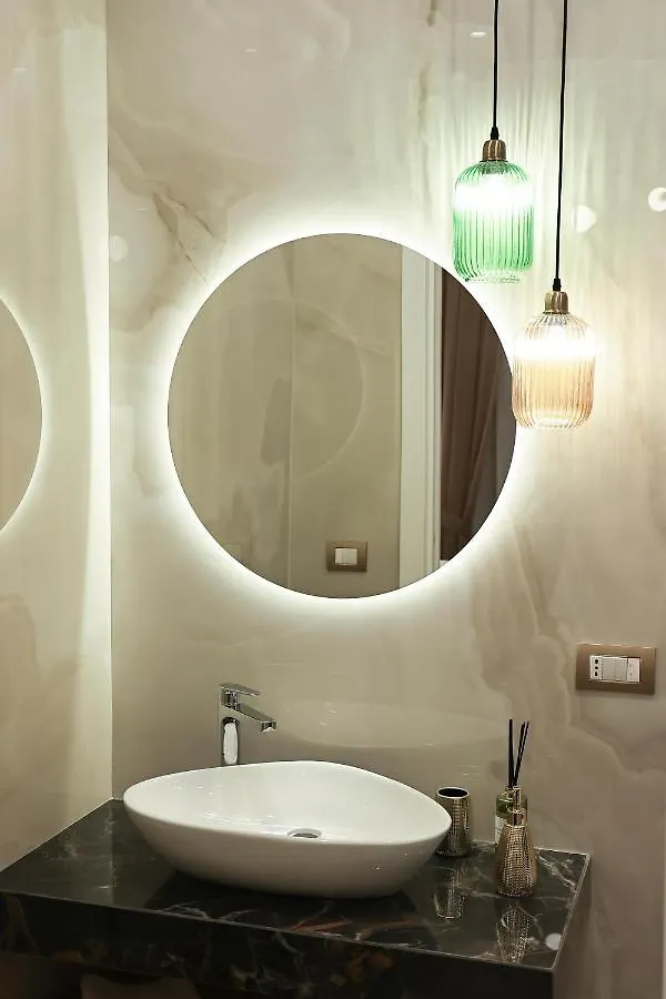 Capuana60 Bed & Breakfast Naples Italy